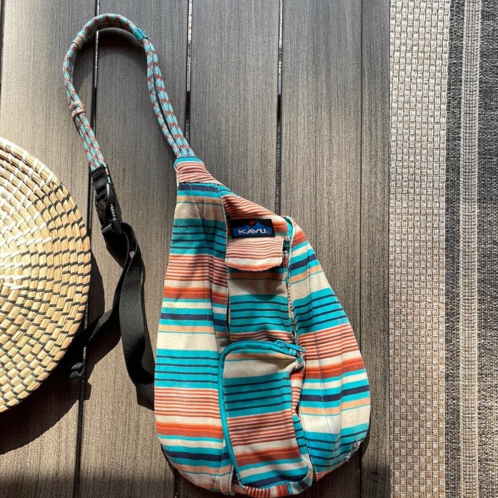 Classic Kavu Crossbody.